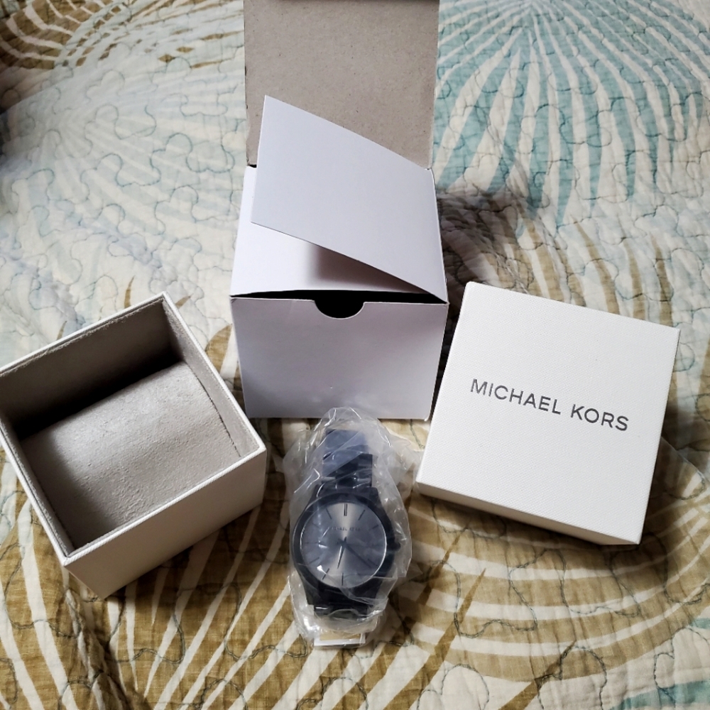 Michael Kors Oversized Slim Runway Men's Watch, Stainless Steel Watch for Men